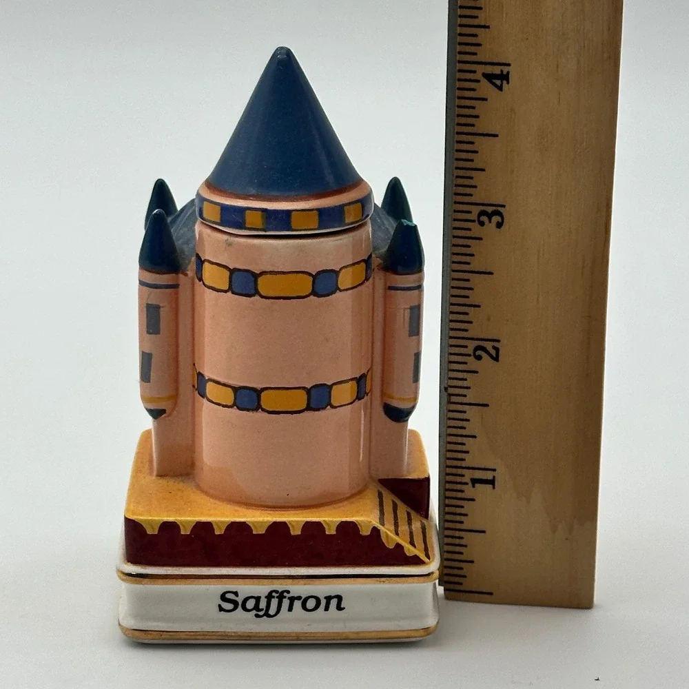 The Danbury Mint Spices of the World Spice Jar Spain's Alcazar Castle Saffron